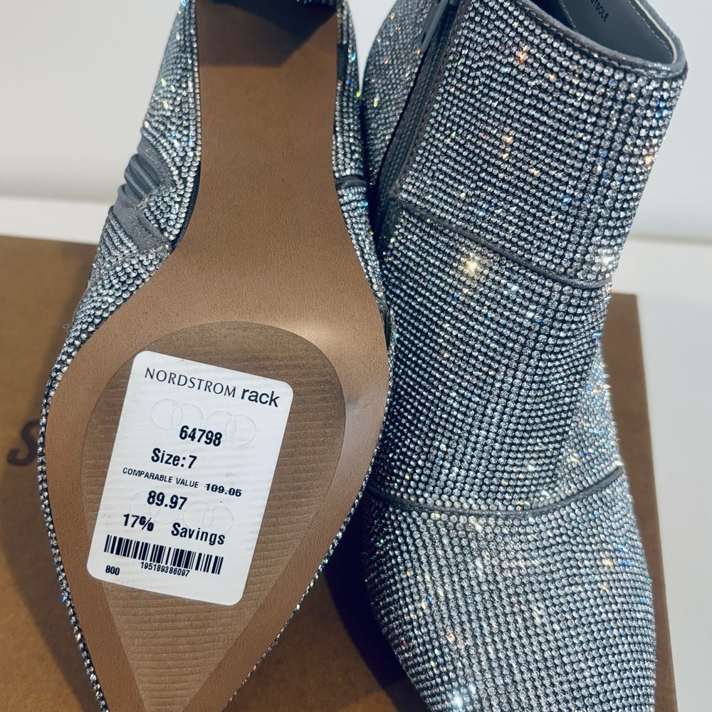 Steve Madden Silver Heeled Boots Sparkling Ankle Design - Picture 3 of 5
